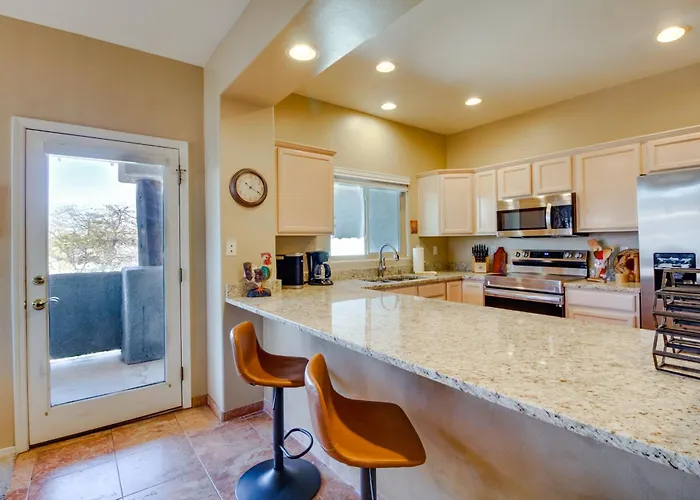 W/ Community Pool: Near Hiking! Vakantiehuis Oro Valley